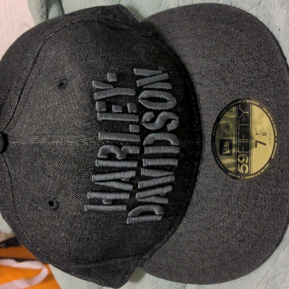 New Era Accessories - New era Harley Davidson logo dark denim fitted hat size 7 1/8. Like new